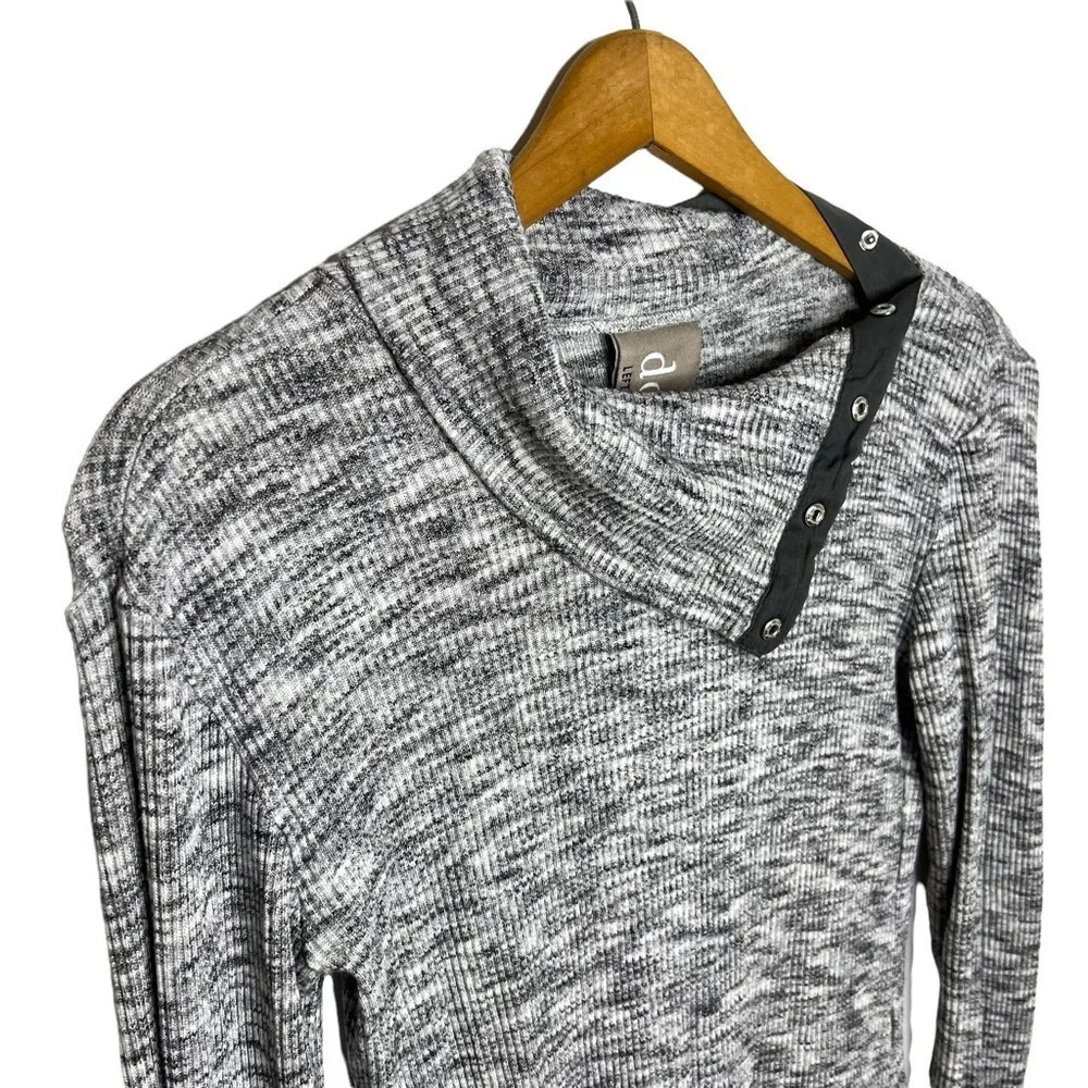 DOLAN Anthropologie Snap Button Neck Heather Pull Over Sweater
